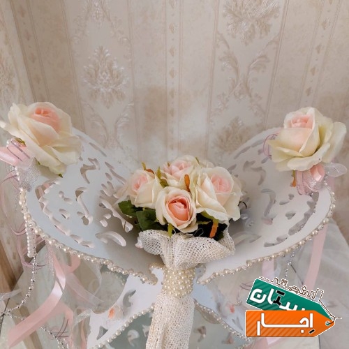 اجاره رحل قرآن تم سفید و صورتی ملیح