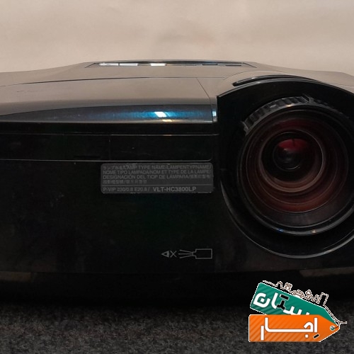 اجاره ویدئو پروژکتور به همراه پرده و اسپیکر و هدمیک