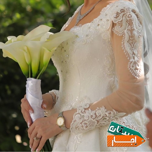 اجاره لباس عروس تور سر هم شنل و رو لباس موجود است