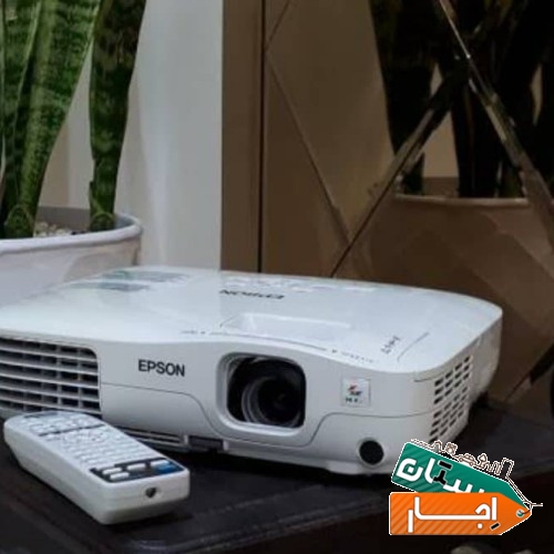 اجاره ویدئو پروژکتور و پرده نمایش