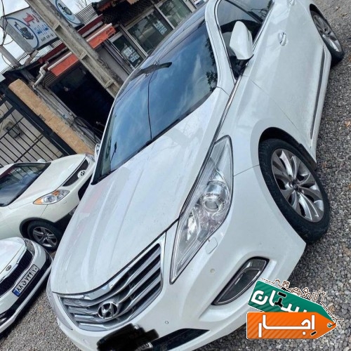 اجاره ماشین آزرا گرنجور
