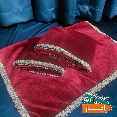 اجاره مخمل قرمز رنگ جهت رومیزی