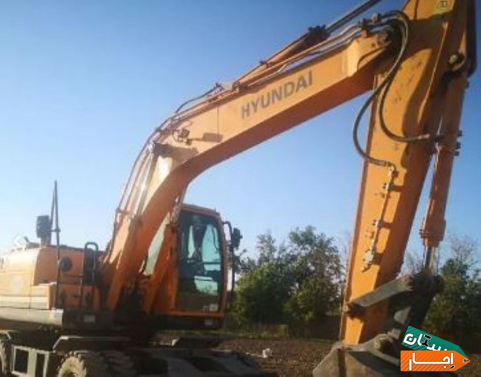 اجاره دهنده بیل مکانیکی کوماتسو با ارزانترین قیمت کرمانشاه