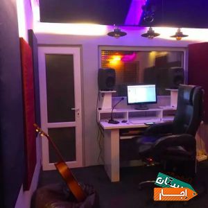 اجاره استدیو به همراه آکوستیک و نورپردازی