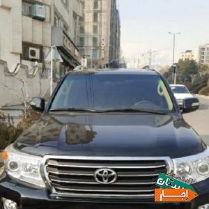 اجاره خودرولندکروز در بزرگترین شرکت رنت تهران