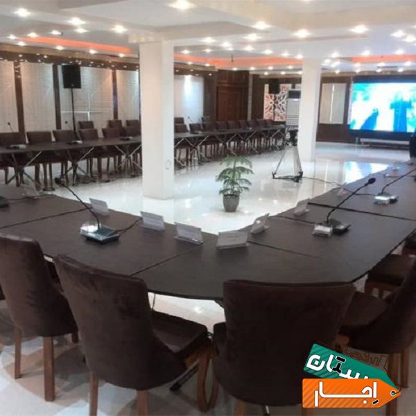 اجاره میز کنفرانس