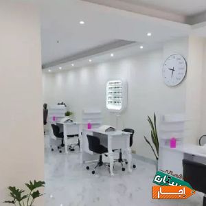 اجاره میز ناخن و مژه با بهترین شرایط