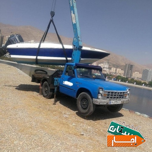 خدمات اجاره جرثقیل نیسان دکل بلند تابلو شیشه خودپرداز