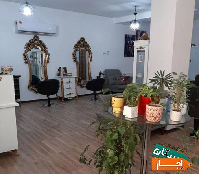 اجاره میز ناخن و صندلی با بهترین شرایط