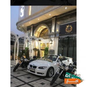 اجاره ماشین عروس گل ارایی و دسته گل عروس هدیه