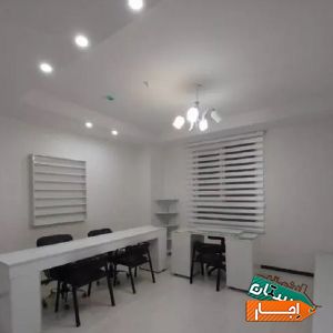 اجاره میز ناخن به حرفه ای ها با بهترین شرایط در البرز