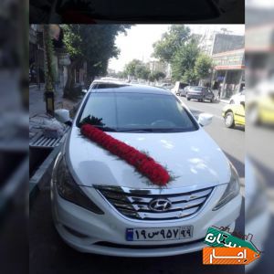 اجاره ماشین عروس سوناتا با گل ودسته گل