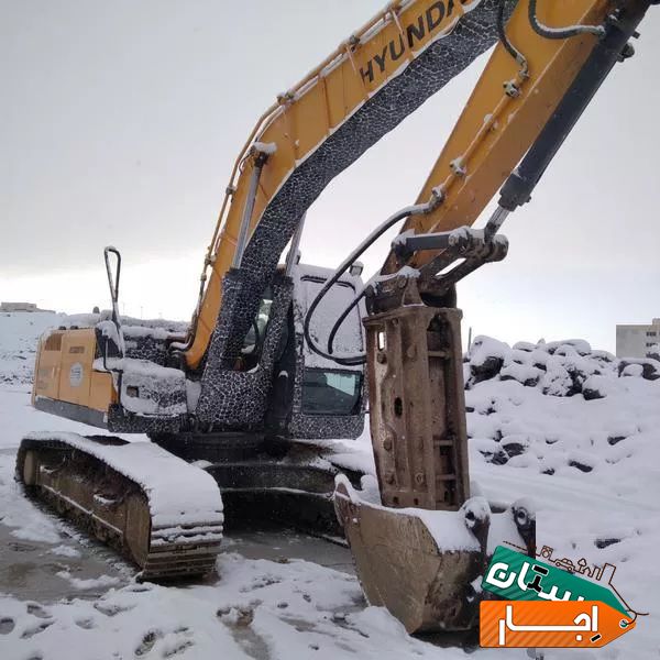 اجاره بیل مکانیکی و لودر خاکبرداری