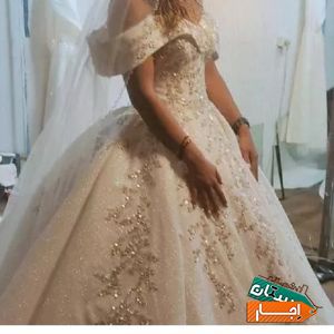 فروش و اجاره لباس عروس و شیک از سایز 38 الی 46 با مناسب ترین کیفیت