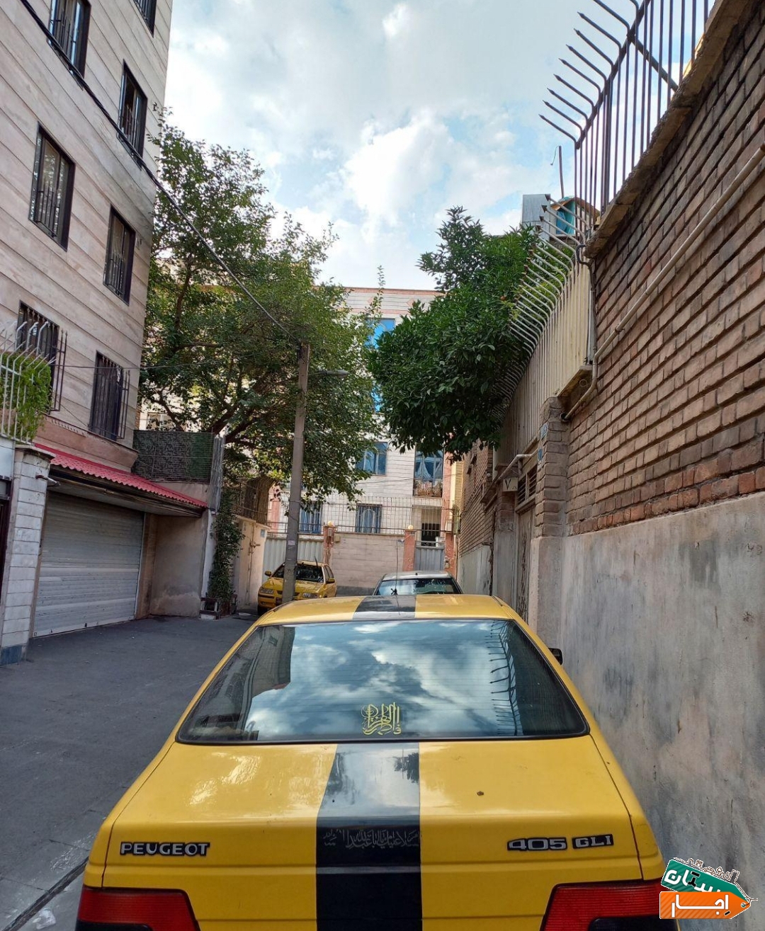 اجاره تاکسی 405
