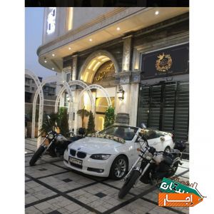 اجاره ماشین عروس گل ارایی و دسته گل عروس هدیه