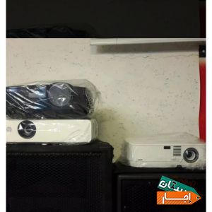 اجاره باندفلش خور شارژی ویدئو پرژکتور رقص نور بخار