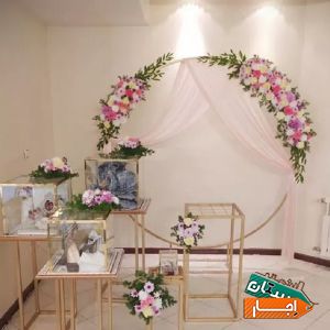 گل آرایی بله برون، اجاره باکس شیشه ای