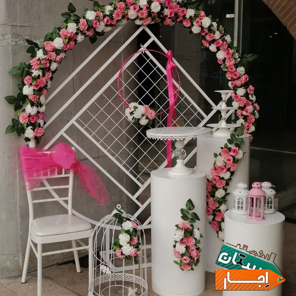تشریفات و ظروف کرایه ظرفچی بزرگ (بک گراند میز ال ای دی)