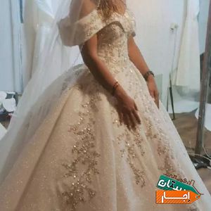 فروش و اجاره لباس عروس و شیک از سایز 38 الی 46 با بهترین کیفیت