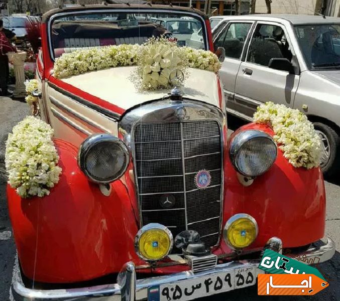 موسسه اجاره ماشین عروس بهمراه گل و دسته گل عروس