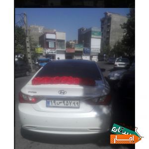 اجاره ماشین عروس سوناتا با گل ودسته گل