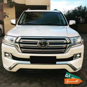 اجاره ماشین شاسی 7 نفره لندکروز 2016 با بهترین قیمت