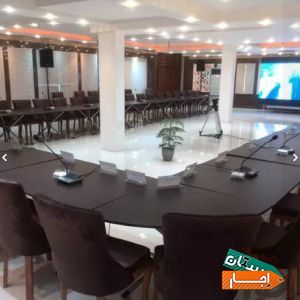 اجاره میز، صندلی، باند، سیستم صوت کنفرانسی فلشخور با بهترین قیمت