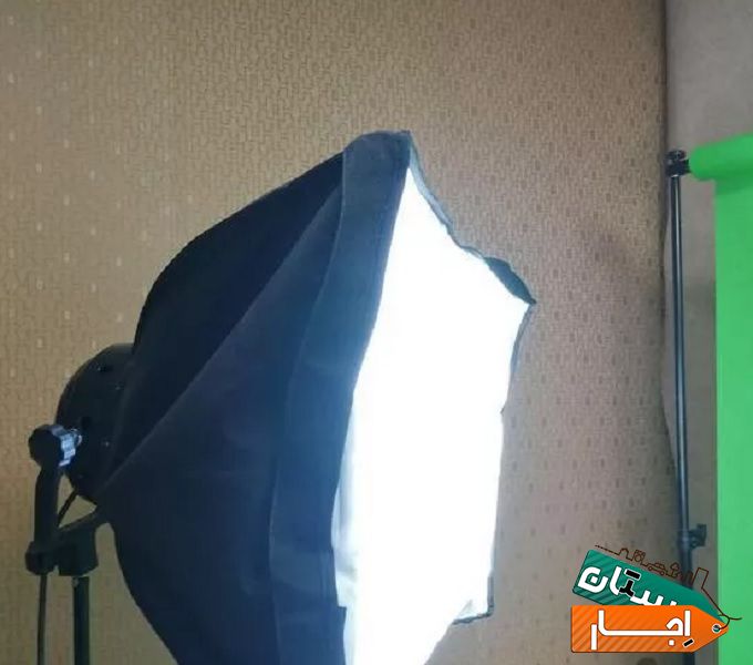اجاره اتاق پرده سبز (کروماکی)به همراه نور ثابت