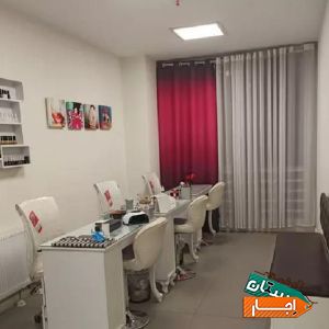 اجاره میز ناخن به حرفه ای ها با بهترین شرایط در البرز
