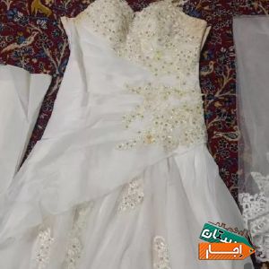 اجاره لباس عروس سایز 38 تا 40 تور شنل فنر دامن با بهترین قیمت
