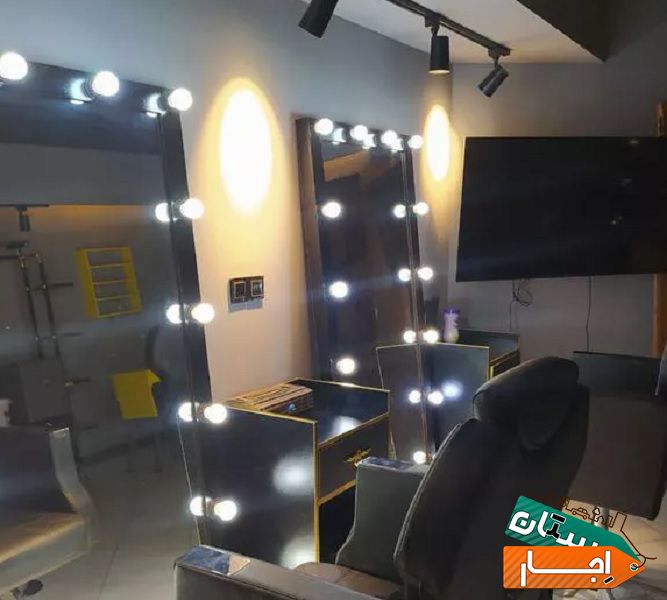اجاره صندلی ناخنکار و ارایشی با بهترین شرایط