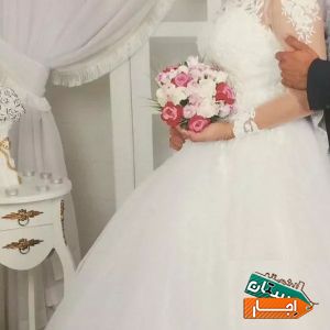 اجاره لباس عروس سایز 38 تا 40 بسیار زیبا