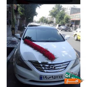 اجاره ماشین عروس سوناتا با گل ودسته گل