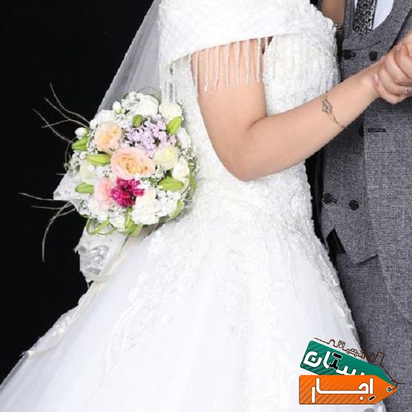 اجاره لباس عروس شیک و تمیز
